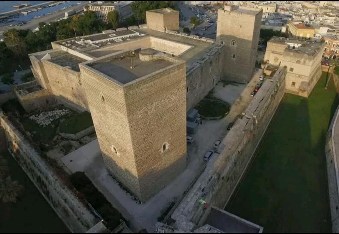 Hotel Goffredo Mameli House à Bari Extérieur photo